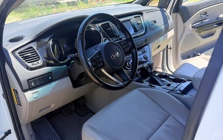 KIA Carnival III, 2019 год, 1 450 000 рублей, 15 фотография