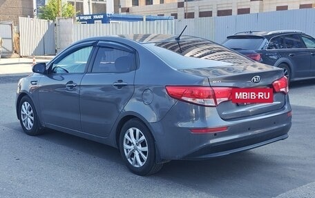 KIA Rio III рестайлинг, 2015 год, 1 049 000 рублей, 6 фотография