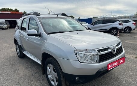 Dacia Duster I рестайлинг, 2010 год, 695 000 рублей, 2 фотография