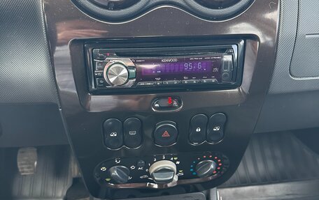 Dacia Duster I рестайлинг, 2010 год, 695 000 рублей, 13 фотография