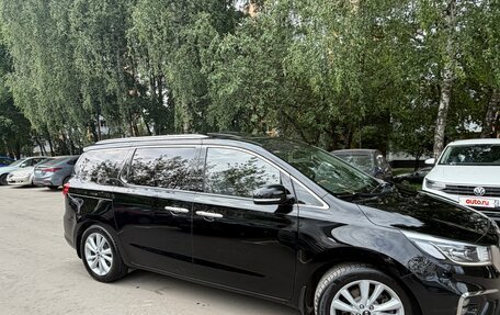 KIA Carnival III, 2019 год, 2 750 000 рублей, 6 фотография