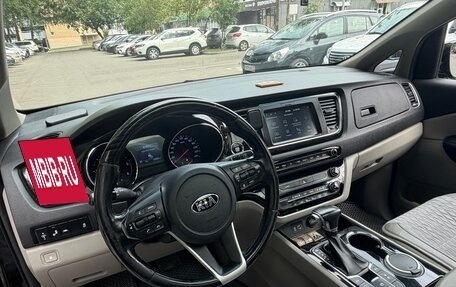 KIA Carnival III, 2019 год, 2 750 000 рублей, 4 фотография
