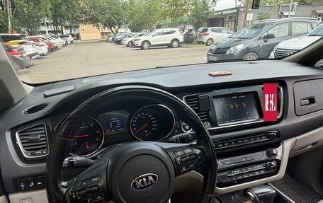 KIA Carnival III, 2019 год, 2 750 000 рублей, 10 фотография
