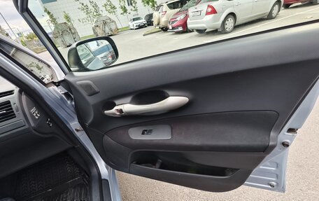 Toyota Auris II, 2007 год, 750 000 рублей, 12 фотография