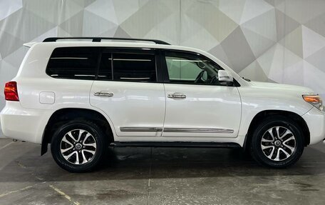 Toyota Land Cruiser 200, 2012 год, 3 000 000 рублей, 7 фотография