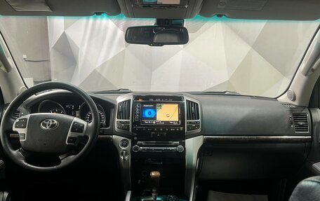 Toyota Land Cruiser 200, 2012 год, 3 000 000 рублей, 11 фотография