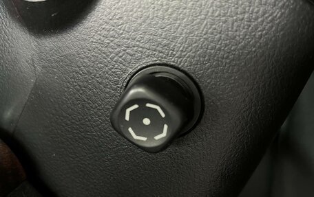 Toyota Land Cruiser 200, 2012 год, 3 000 000 рублей, 14 фотография