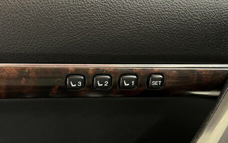 Toyota Land Cruiser 200, 2012 год, 3 000 000 рублей, 19 фотография