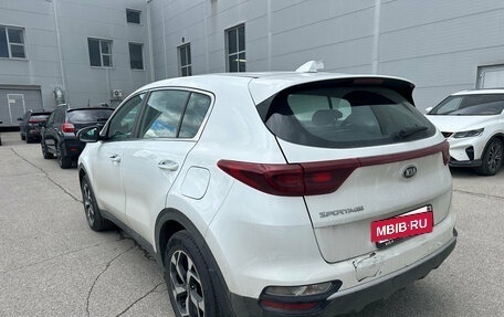 KIA Sportage IV рестайлинг, 2021 год, 2 156 000 рублей, 2 фотография