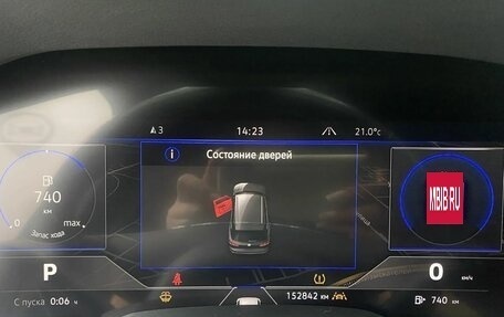 Volkswagen Touareg III, 2019 год, 4 850 000 рублей, 13 фотография