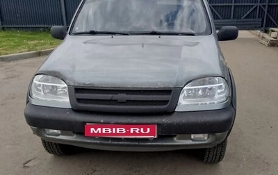 Chevrolet Niva I рестайлинг, 2004 год, 220 000 рублей, 1 фотография