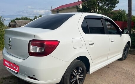 Renault Logan II, 2015 год, 620 000 рублей, 4 фотография