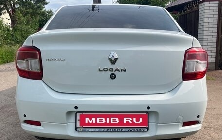 Renault Logan II, 2015 год, 620 000 рублей, 3 фотография