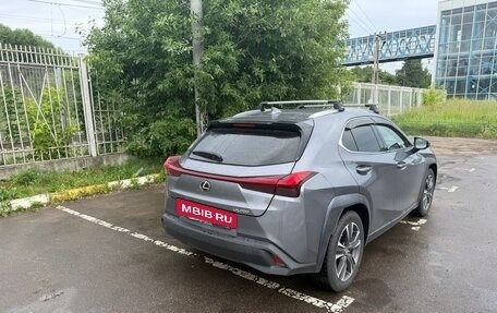 Lexus UX I, 2021 год, 2 985 000 рублей, 5 фотография