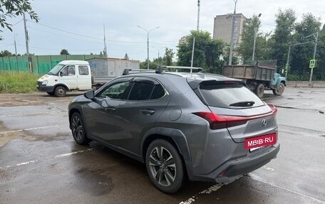Lexus UX I, 2021 год, 2 985 000 рублей, 7 фотография