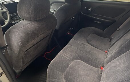 Hyundai Sonata IV рестайлинг, 2002 год, 450 000 рублей, 6 фотография