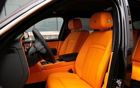 Rolls-Royce Cullinan, 2026 год, 49 790 032 рублей, 7 фотография