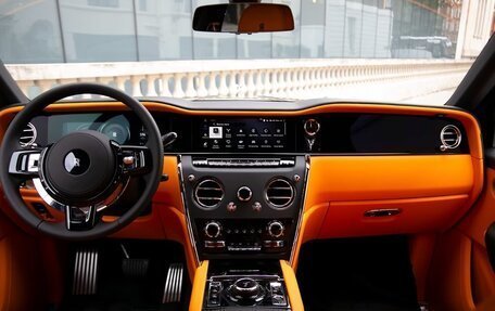 Rolls-Royce Cullinan, 2026 год, 49 790 032 рублей, 10 фотография