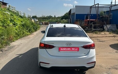 Hyundai Solaris II рестайлинг, 2019 год, 593 000 рублей, 4 фотография