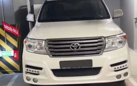 Toyota Land Cruiser 200, 2014 год, 5 000 000 рублей, 2 фотография