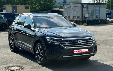 Volkswagen Touareg III, 2018 год, 3 849 000 рублей, 2 фотография