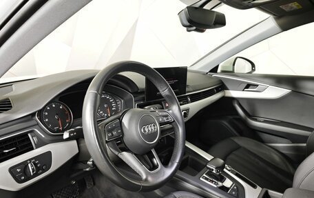 Audi A4, 2021 год, 3 150 000 рублей, 18 фотография