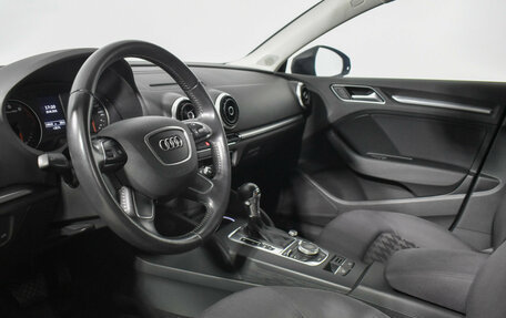 Audi A3, 2015 год, 1 420 000 рублей, 10 фотография