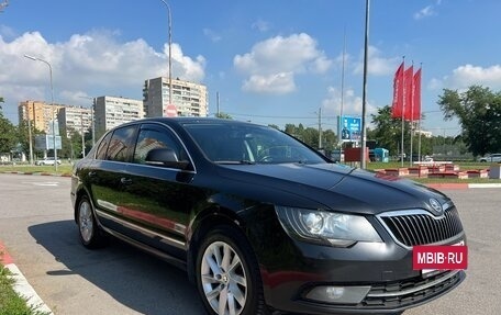 Skoda Superb III рестайлинг, 2013 год, 1 099 000 рублей, 2 фотография