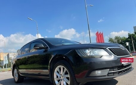 Skoda Superb III рестайлинг, 2013 год, 1 099 000 рублей, 3 фотография