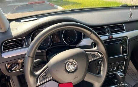Skoda Superb III рестайлинг, 2013 год, 1 099 000 рублей, 20 фотография