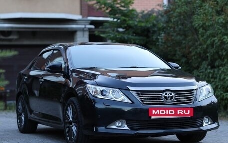 Toyota Camry, 2013 год, 1 850 000 рублей, 7 фотография