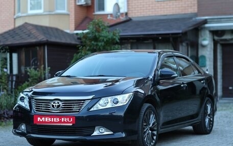 Toyota Camry, 2013 год, 1 850 000 рублей, 8 фотография