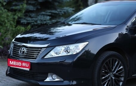 Toyota Camry, 2013 год, 1 850 000 рублей, 10 фотография