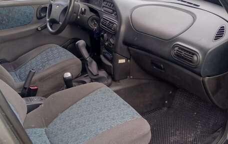 Chevrolet Niva I рестайлинг, 2004 год, 220 000 рублей, 4 фотография