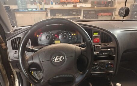 Hyundai Elantra III, 2006 год, 250 000 рублей, 7 фотография