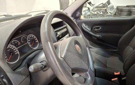 Fiat Albea I рестайлинг, 2009 год, 270 000 рублей, 24 фотография