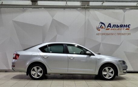 Skoda Octavia, 2015 год, 1 290 000 рублей, 2 фотография