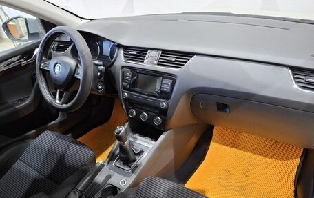 Skoda Octavia, 2015 год, 1 290 000 рублей, 12 фотография