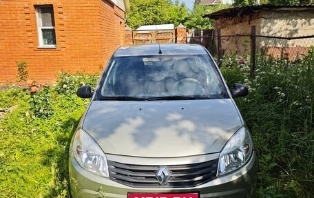 Renault Sandero I, 2012 год, 700 000 рублей, 1 фотография