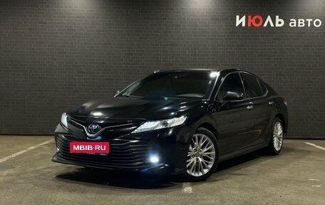 Toyota Camry, 2020 год, 3 199 000 рублей, 1 фотография