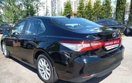 Toyota Camry, 2021 год, 2 790 000 рублей, 4 фотография