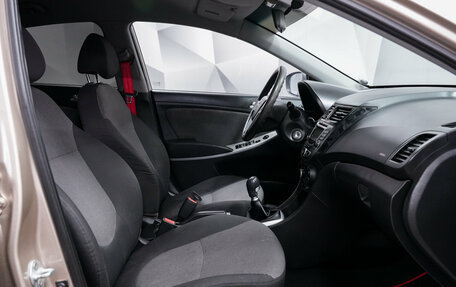 Hyundai Solaris II рестайлинг, 2013 год, 696 000 рублей, 11 фотография