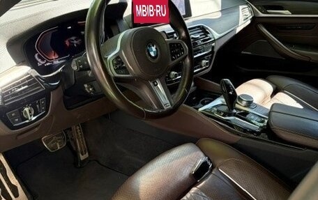 BMW 5 серия, 2019 год, 4 200 000 рублей, 3 фотография