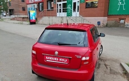 Skoda Fabia II, 2010 год, 450 000 рублей, 2 фотография