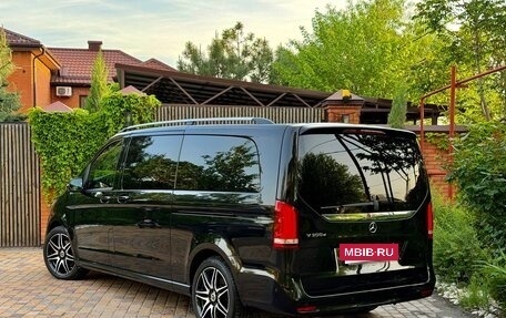 Mercedes-Benz V-Класс, 2023 год, 7 950 000 рублей, 7 фотография