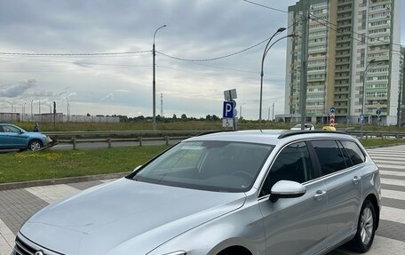 Volkswagen Passat B8 рестайлинг, 2017 год, 1 900 000 рублей, 3 фотография
