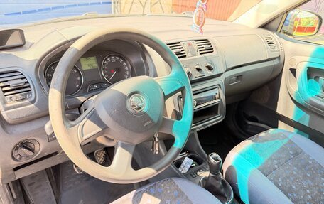 Skoda Fabia II, 2013 год, 600 000 рублей, 8 фотография