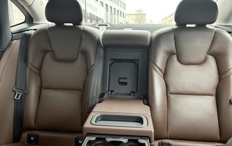 Volvo S90 II рестайлинг, 2019 год, 2 700 000 рублей, 2 фотография