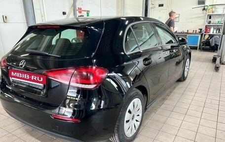 Mercedes-Benz A-Класс, 2019 год, 2 430 000 рублей, 5 фотография