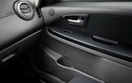 Suzuki SX4 II рестайлинг, 2008 год, 690 000 рублей, 18 фотография
